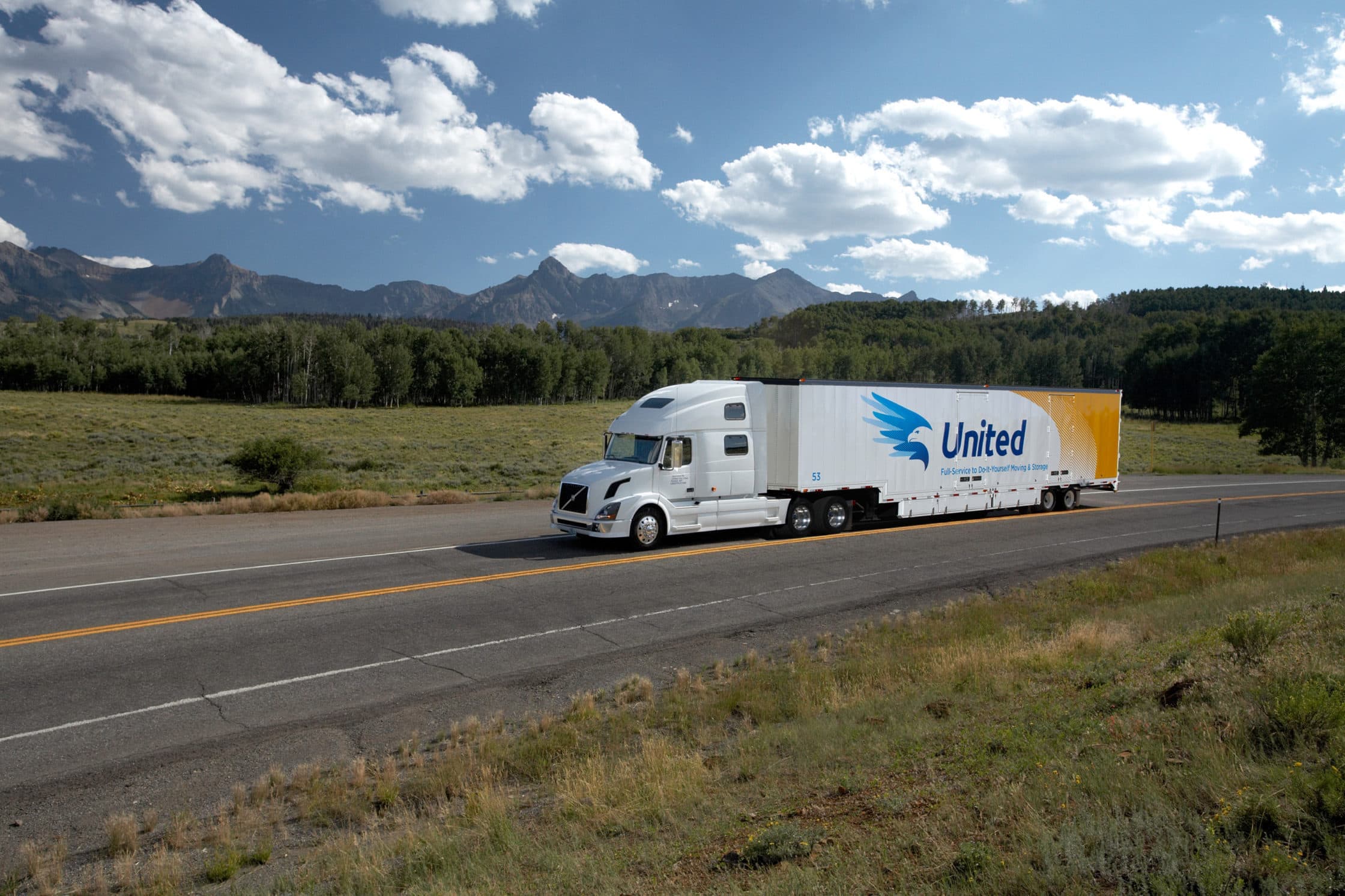 United Van Lines truck